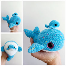 Plush Whale mom and babies
